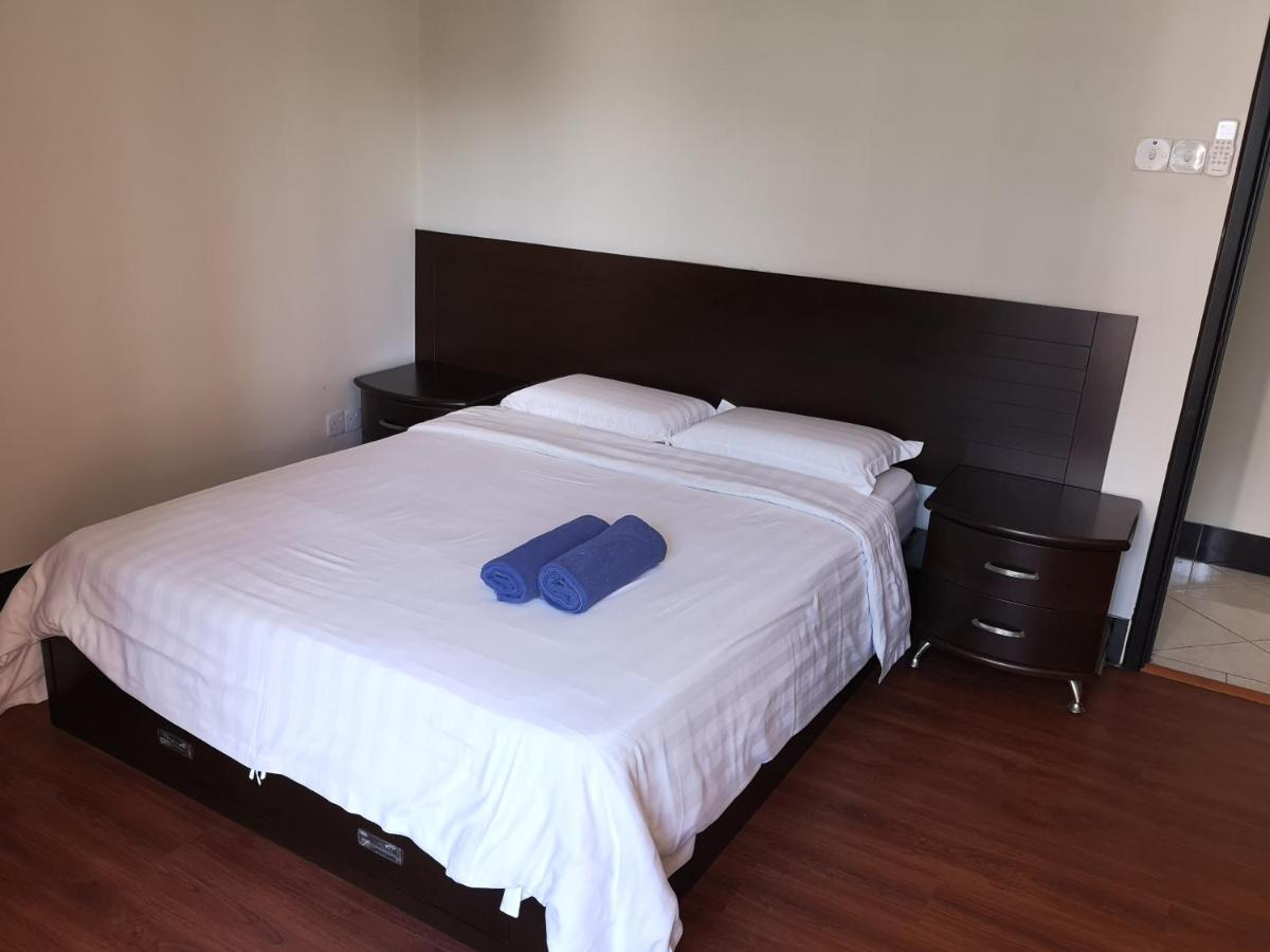 Marina Court Sabah *
