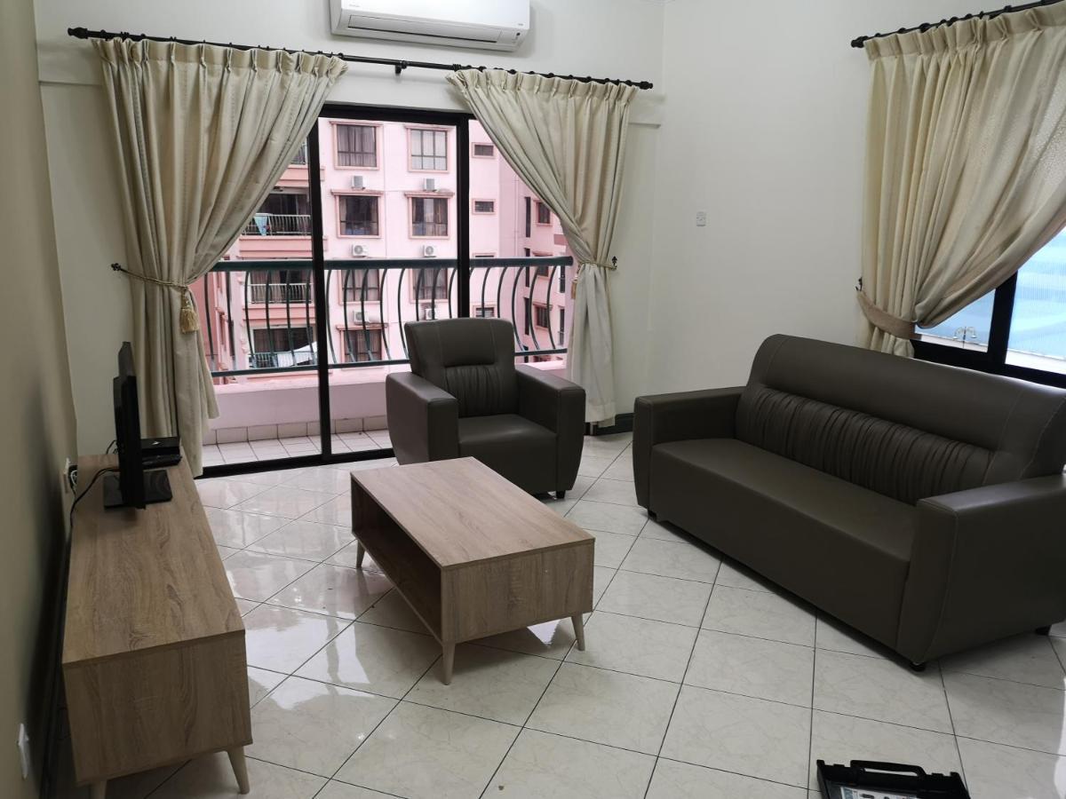 Marina Court Sabah *