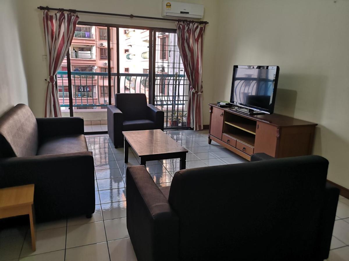 Marina Court Sabah *